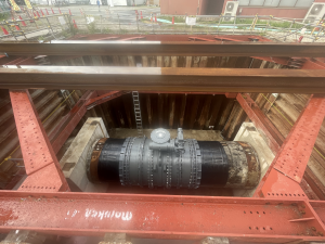 既設管へのバルブ（φ2400mm）設置状況（施行完了）